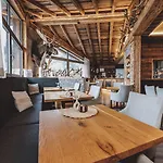 Margarethenstein Boutique Including Zell Am Summercard מלון 4*