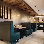 Отель Margarethenstein Boutique Including Zell Am Summercard 4*