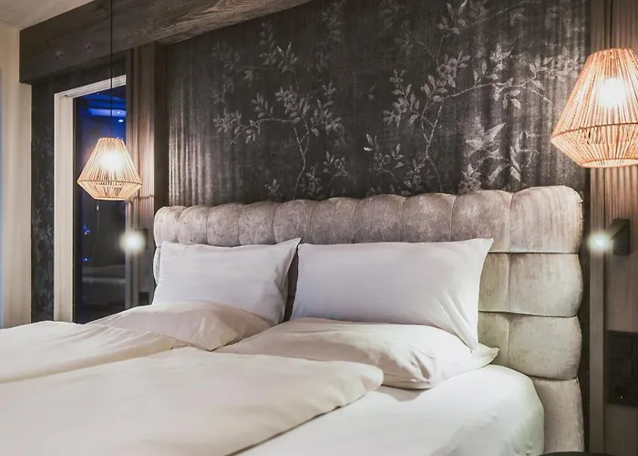 Margarethenstein Boutique Including Zell Am Summercard Hotel